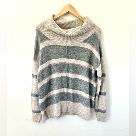 Heartloom Portia Cowl Neck Knit Striped Sweater Size Medium - Picture 2 of 10
